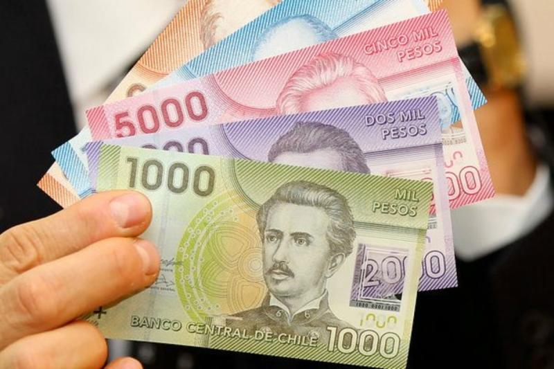 Bono Base Familiar - Créditos: Agencia Uno