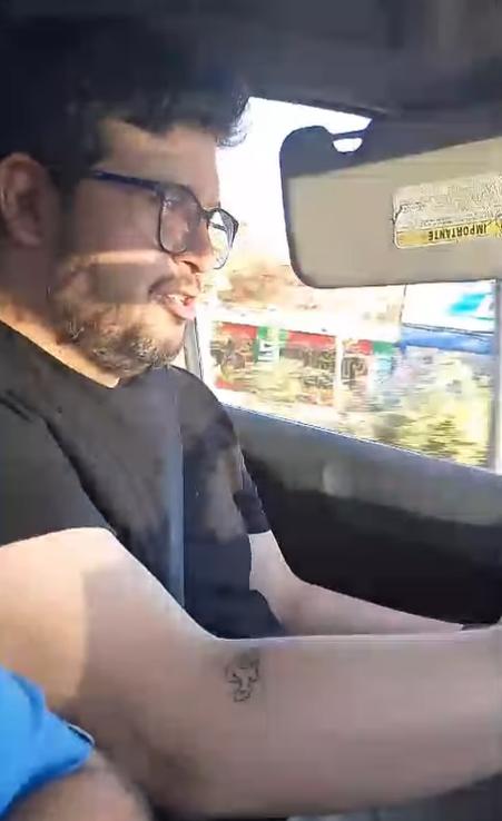 Luis Slimming manejando - Créditos: Captura Instagram