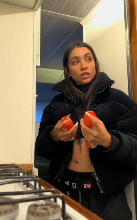 María Becerra preparando sus vacaciones en el motorhome - Créditos: Captura