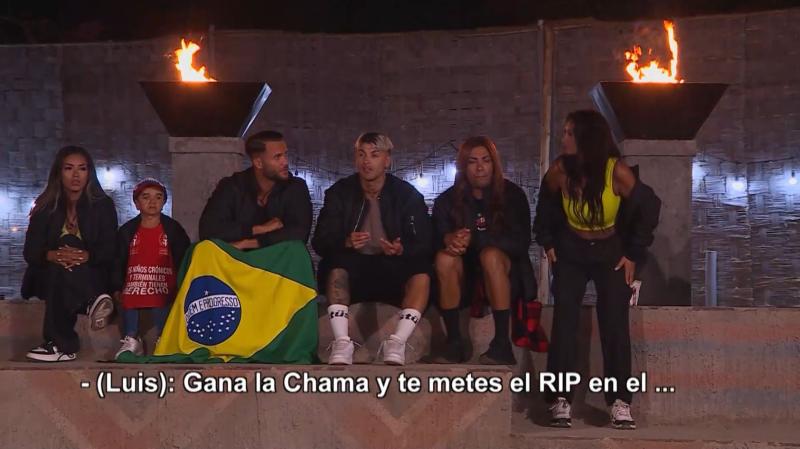 Fabio Agostini es encarado por escribir un cartel contra Chama en Tierra Brava