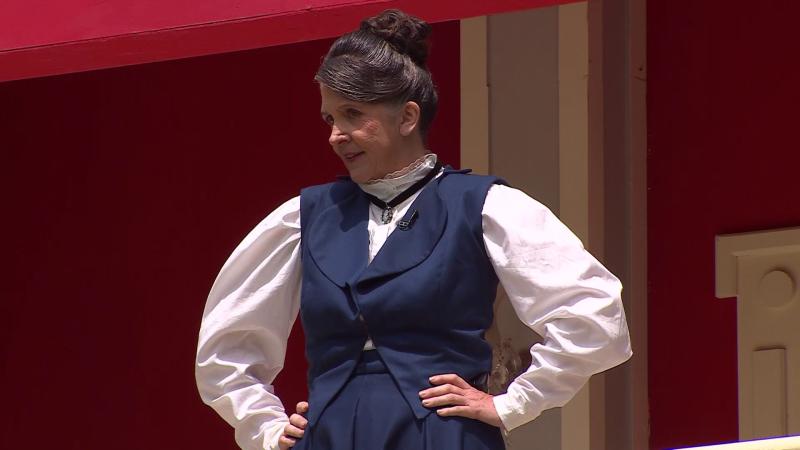 Amanda del Villar recibió a los participantes de Ganar o Servir