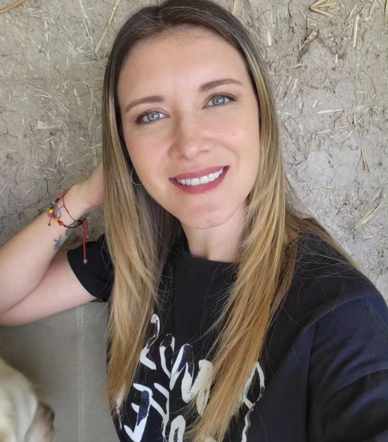 Carla Jara - Instagram