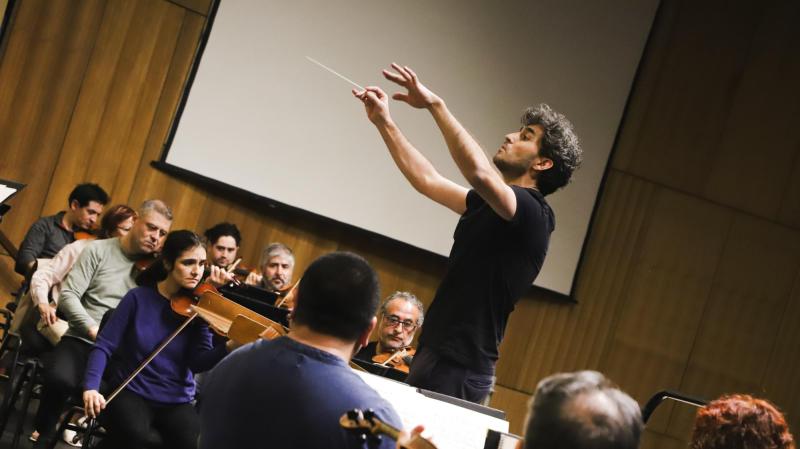 Helmuth Reichel llega a dirigir la Orquesta Sinfónica de la Universidad de Concepción