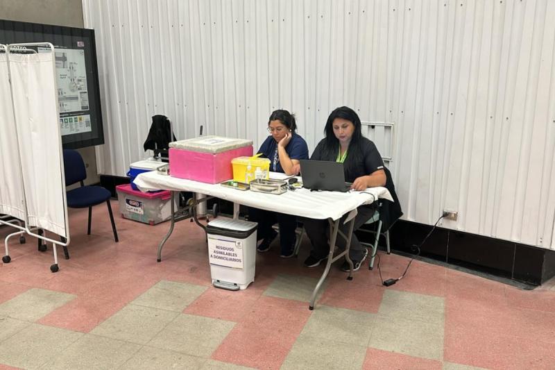 Vacunas en Metro de Santiago - Créditos: Metro de Santiago