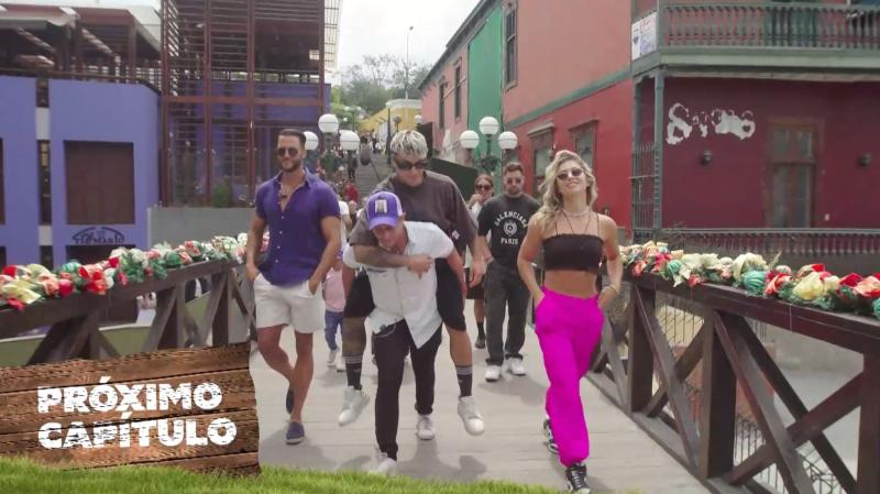 El elenco sale de Tierra Brava y pasea por Lima