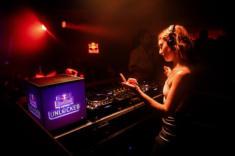 Conoce a los artistas que encenderán las dos noches de Red Bull Unlocked