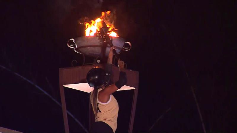 Shirley Arica ganó vistiendo de dorado en Tierra Brava