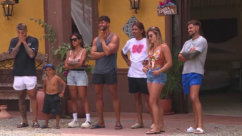 Participantes de Tierra Brava sorprendidos