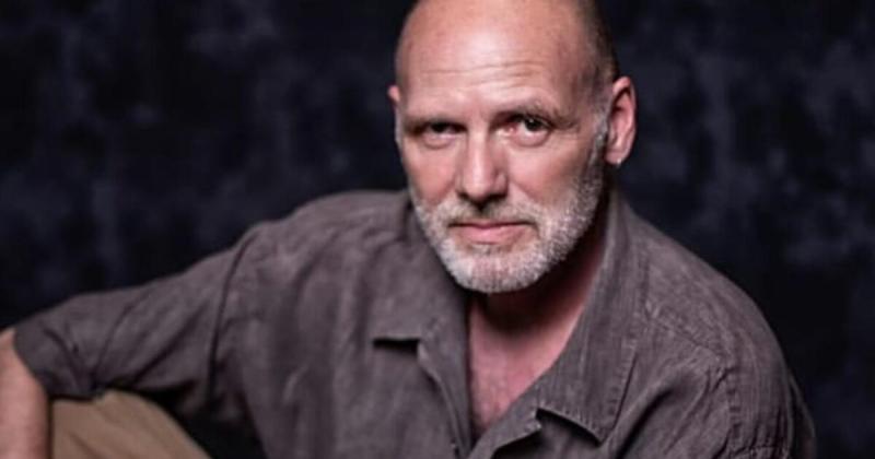 Bastián Bodenhöfer se pronuncia tras querella en contra de Cristián Campos