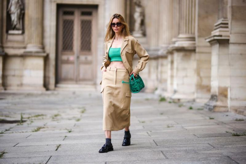 Seis looks para ir a la oficina este otoño - Elle