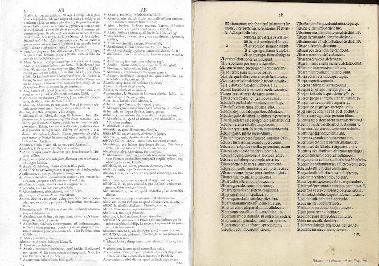 A la izquierda, el _Diccionario_; a la derecha, el _Vocabulario_, ambos en edición facsímil.