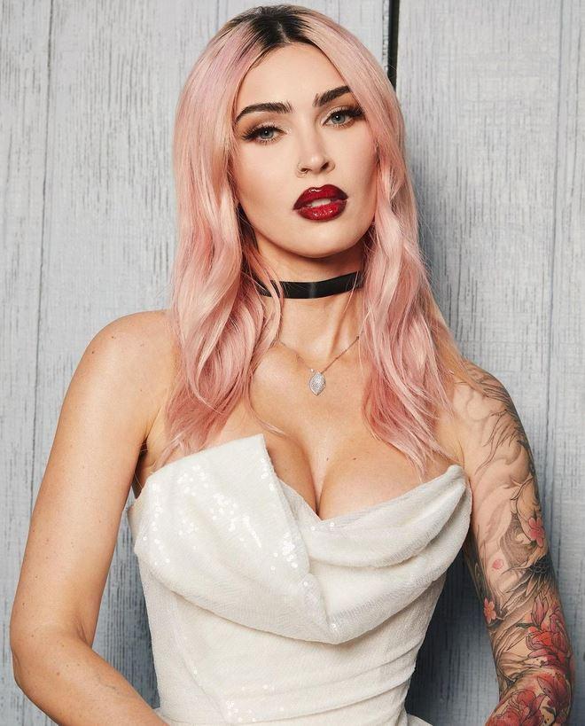 Megan Fox - Instagram