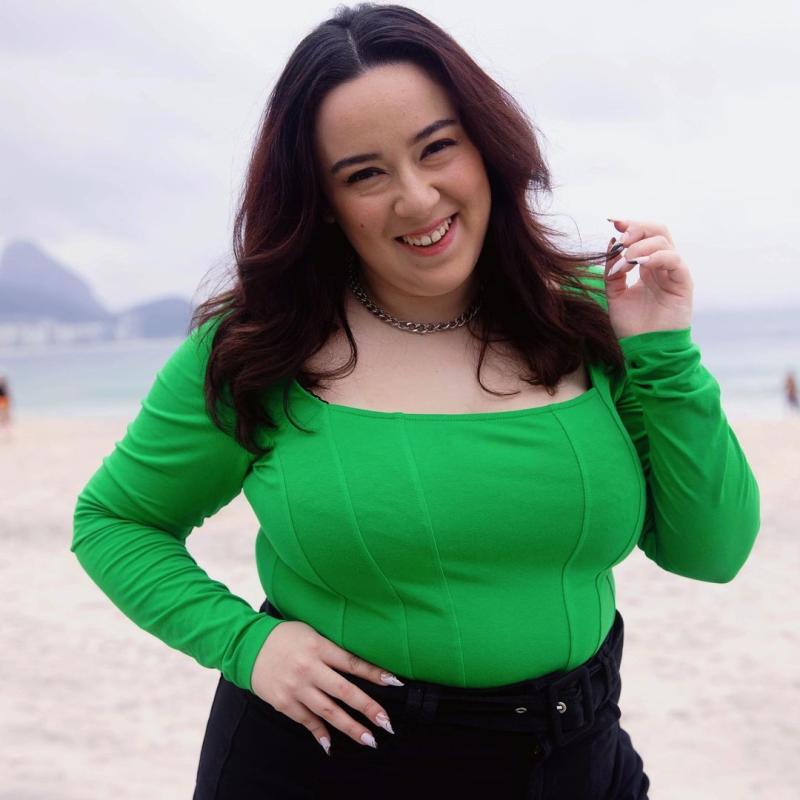 Christell - Instagram @christell_oficial