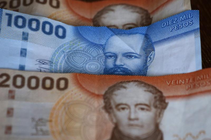 El sueldo mínimo subirá a $500 mil pesos - Créditos: Aton