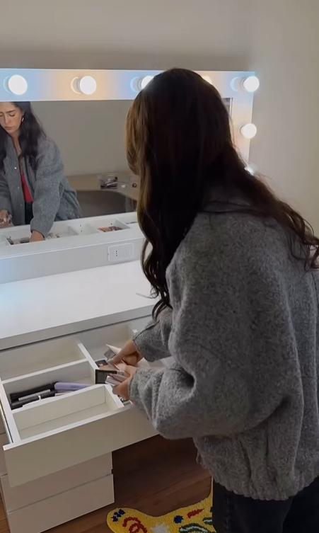 La influencer está mostrando como decora su nuevo departamento - Créditos: Captura @beabravocuadra