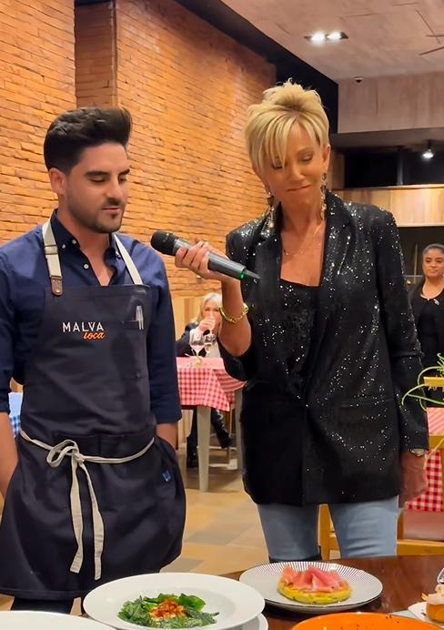 Raquel Argandoña junto al novio de Kel Calderón, Renzo Tissinetti.