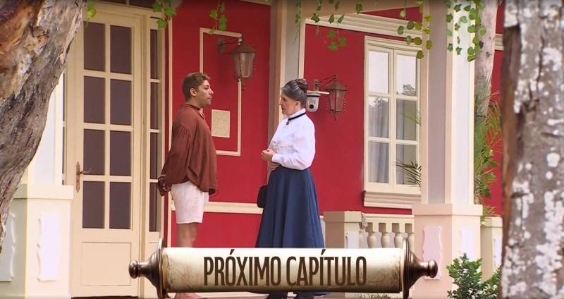 Amanda del Villar da fuerte orden a Botota Fox