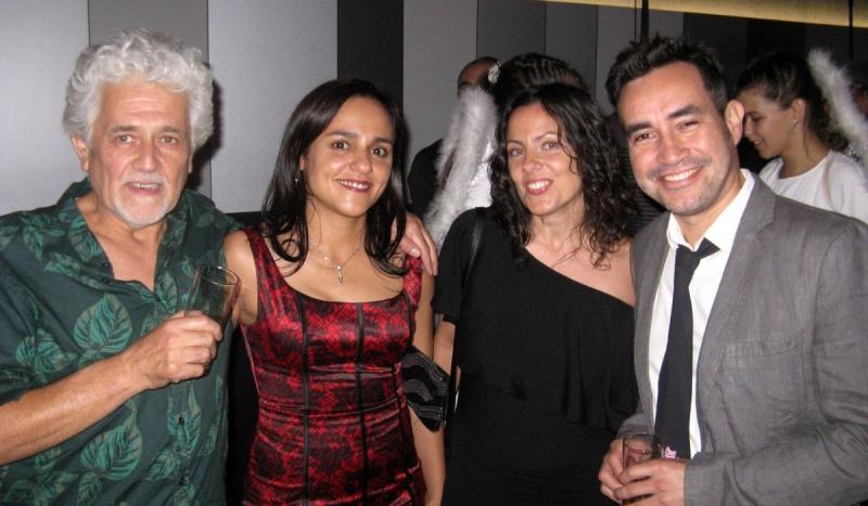 Valentina Pollarolo junto al equipo de "Un diablo con ángel"