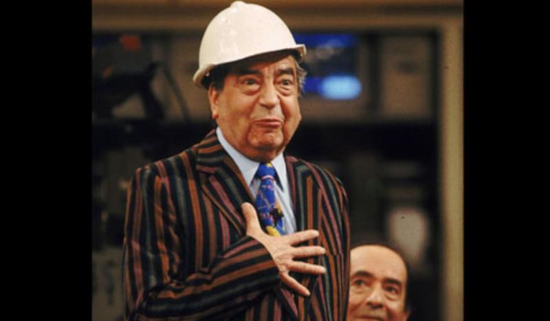 Guillermo Bruce en “Pinto, Paredes y Angulo”, Sábados Gigantes