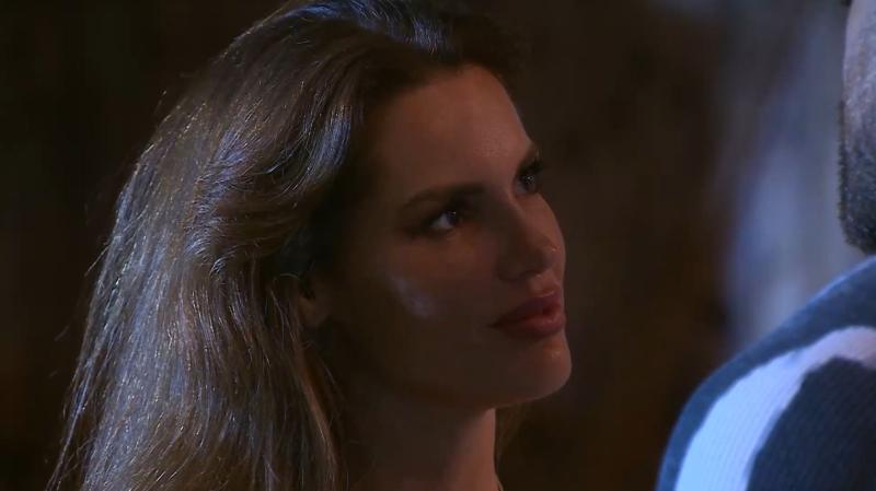 Gala se deja querer por Austin en Ganar o Servir