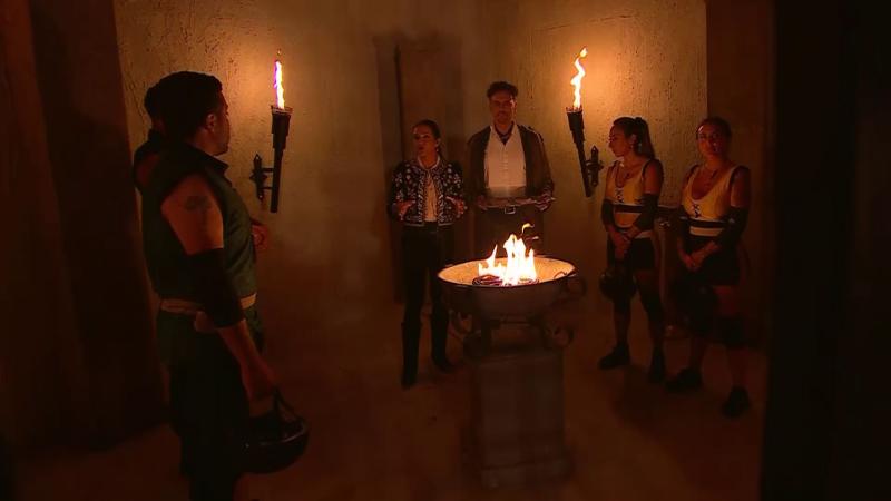 Nominados en Ganar o Servir