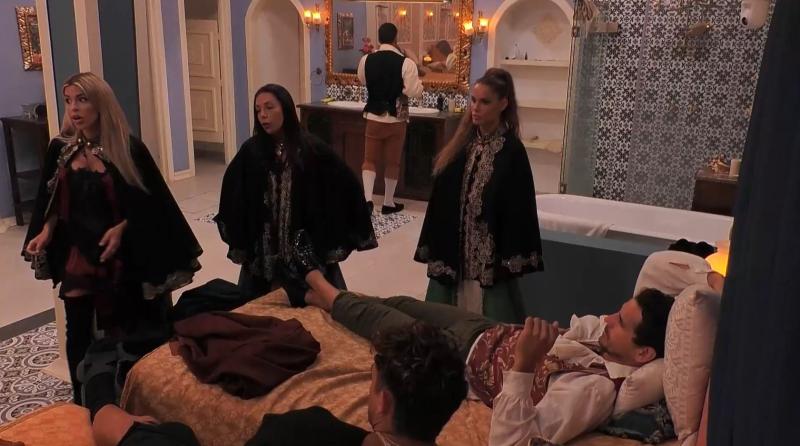 Mariela y Poeta pelean en Ganar o Servir