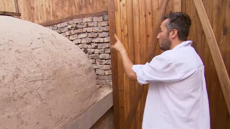 Poeta planea dónde escribir en Ganar o Servir