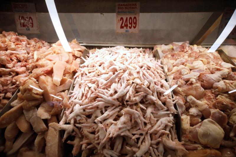 Dos toneladas de pollo en mal estado - Créditos: Referencia de ATON