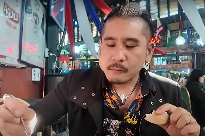 Youtuber argentino-japonés en Santiago - Captura de pantalla