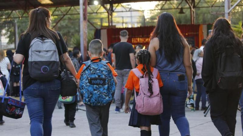 Bono por Deber Asistencia Escolar