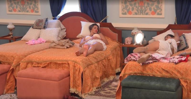 Faloon, Camila y Blue Mary en Ganar o Servir