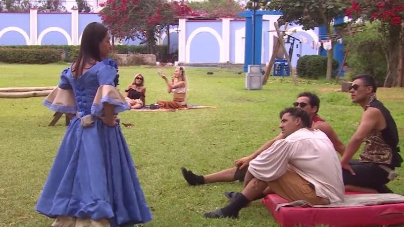 Mariela preguntando por su péndulo