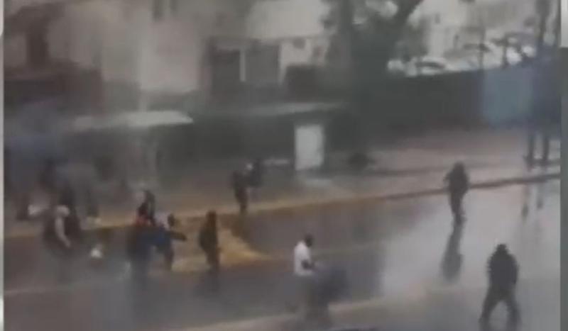 Evelyn Matthei presenta querella contra atentado a director de Liceo Lastarria