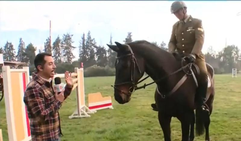 Capitán Jorge González explica la reacción de los caballos de Buckingham