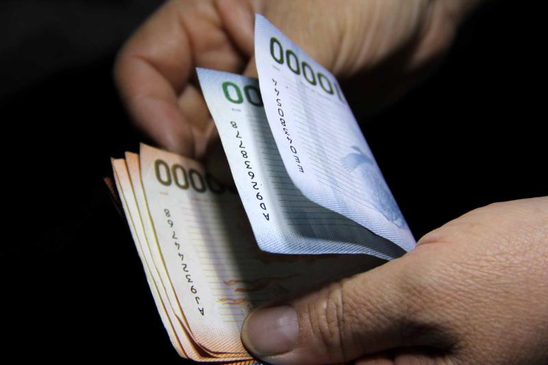 Aumento del sueldo mínimo - Agencia Uno