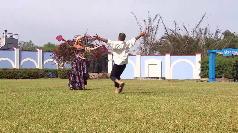 Botota corre hacia Sofía en Ganar o Servir