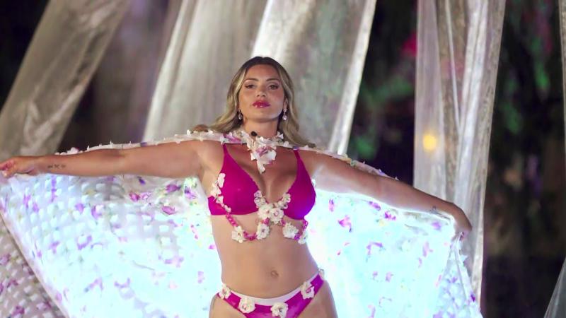 Faloon desfila en Ganar o Servir