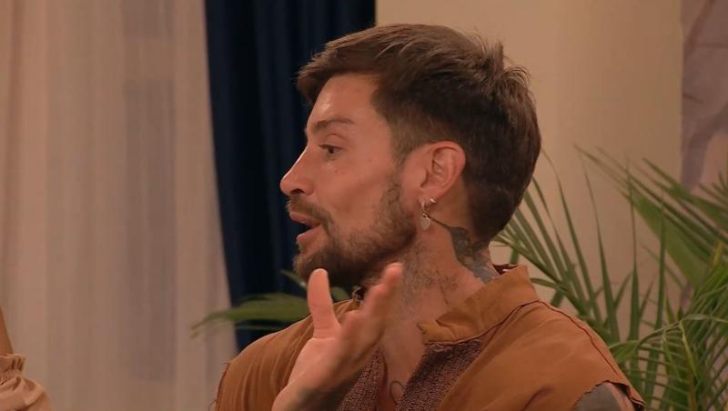 Luis Mateucci acusado de cobarde en Ganar o Servir