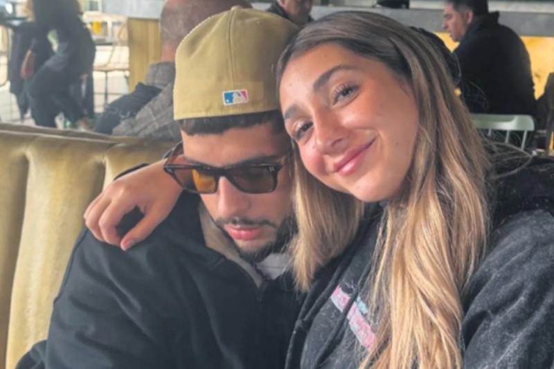 Matt Hunter y Carlita - Redes sociales