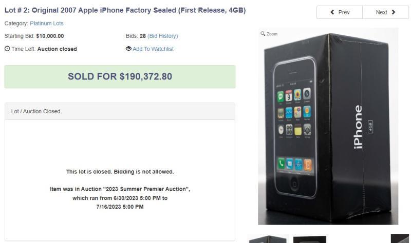 Teléfono iPhone subastado