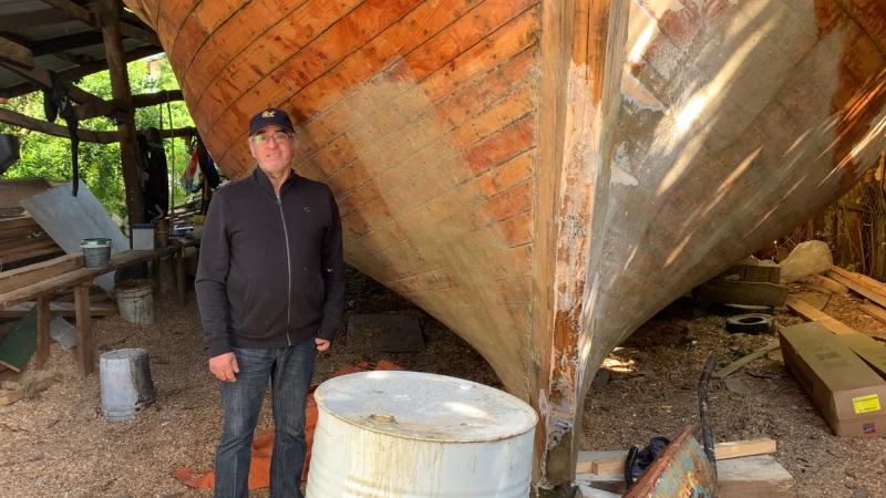 Héctor Villaroel- Carpintero de ribera