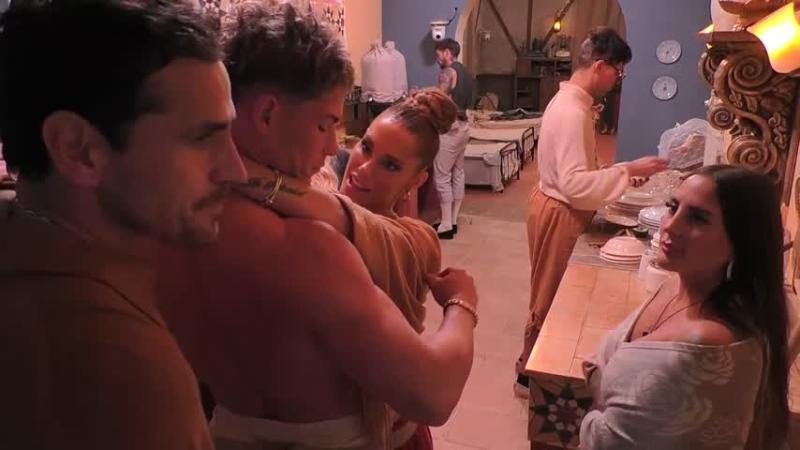 Confrontacional declaración de Blue Mary.