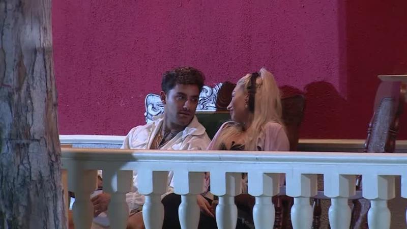 Fran y Austin en Ganar o Servir.