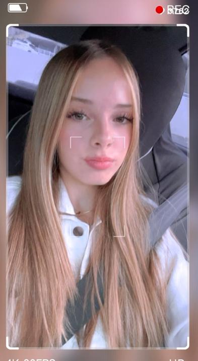 Así luce actualmente Marifer Torres García-Huidobro a sus 15 años.