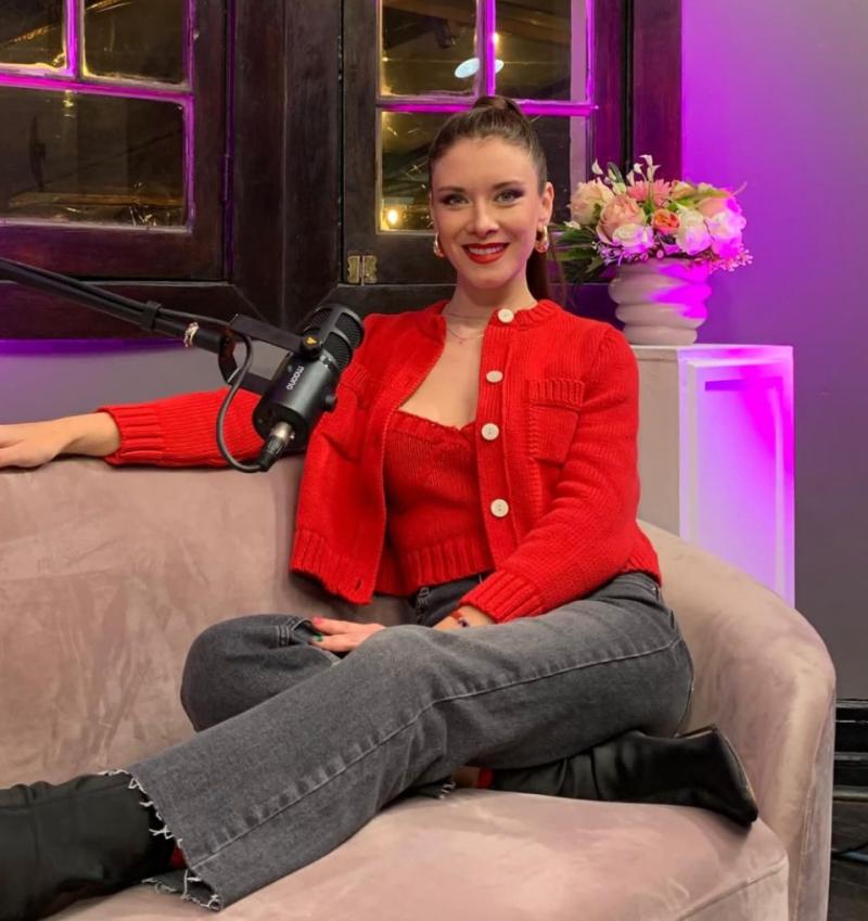 Carla Jara - Instagram