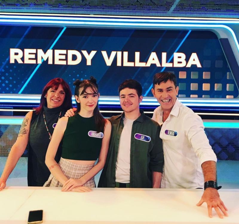 Remigio Remedy junto a Pamela Villalba y sus dos hijos - Instagram