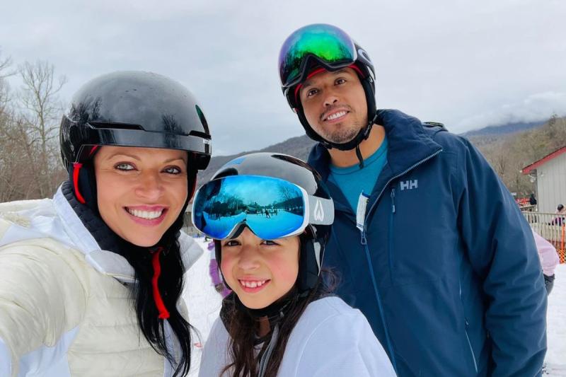 Familia de Iván Aguilera, hijo de Juan Gabriel - Créditos: Instagram