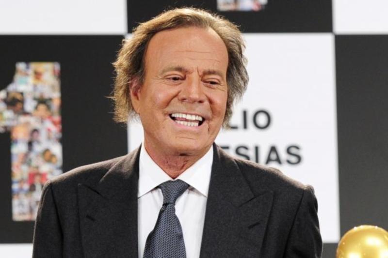 Julio Iglesias - Créditos: AFP