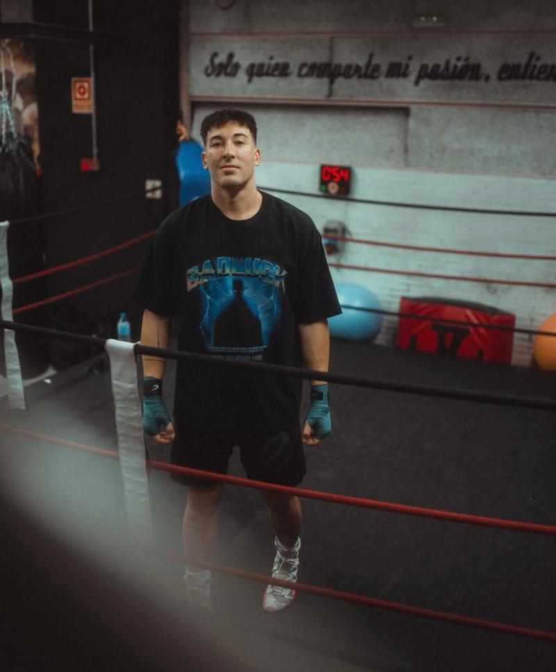 Viruzz, rival de Shelao en la Velada