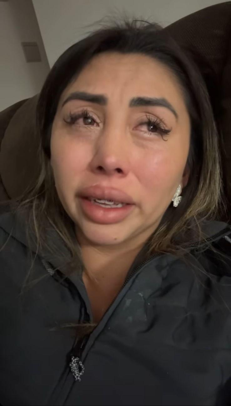 Naya Fácil rompió en llanto tras terminar con su pololo.